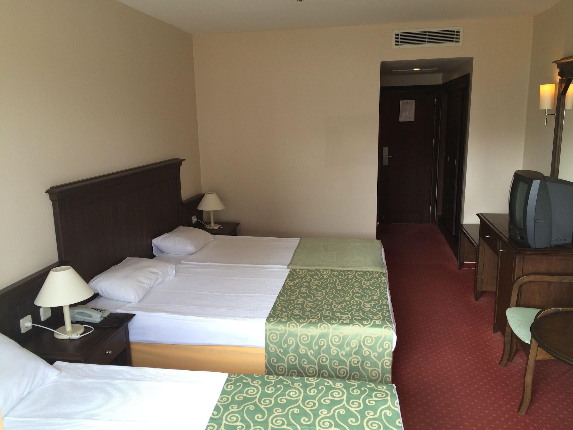 Side Palm D'Or Hotel Екстериор снимка