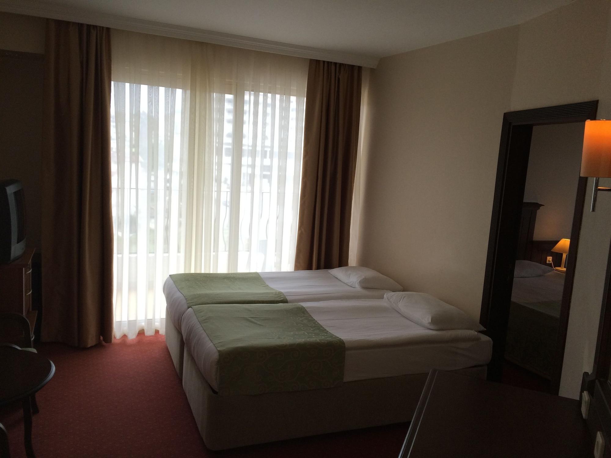 Side Palm D'Or Hotel Екстериор снимка