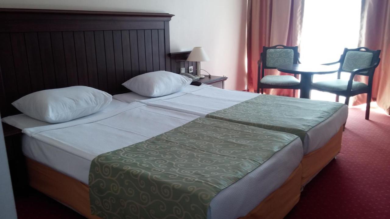 Side Palm D'Or Hotel Екстериор снимка